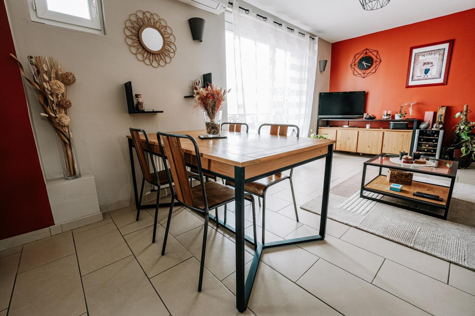 Apartamento T3 Cosy Et Lumineux Avec Garage A 2 Pas Du Centre ! Nimes Exterior foto