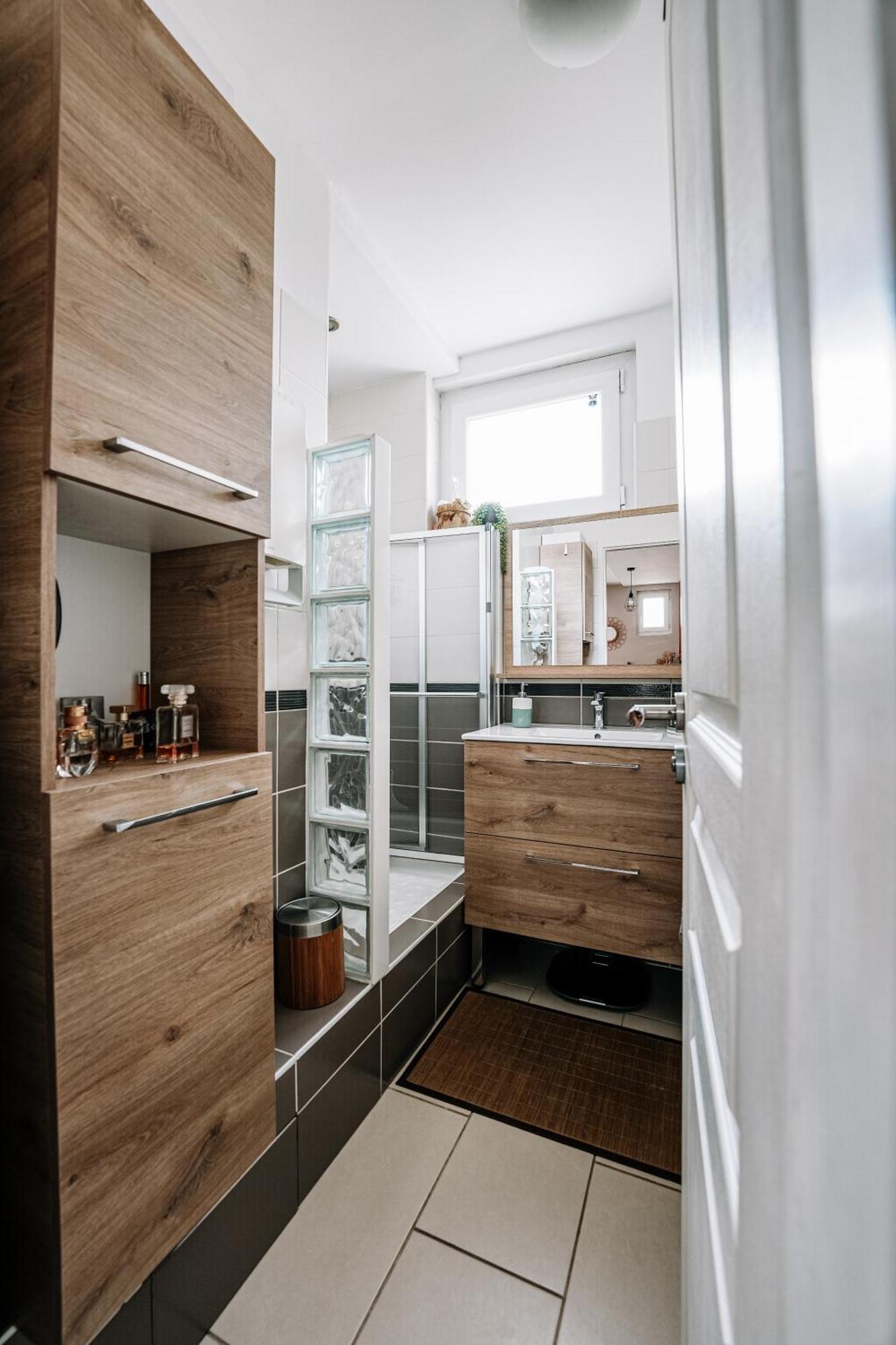 Apartamento T3 Cosy Et Lumineux Avec Garage A 2 Pas Du Centre ! Nimes Exterior foto